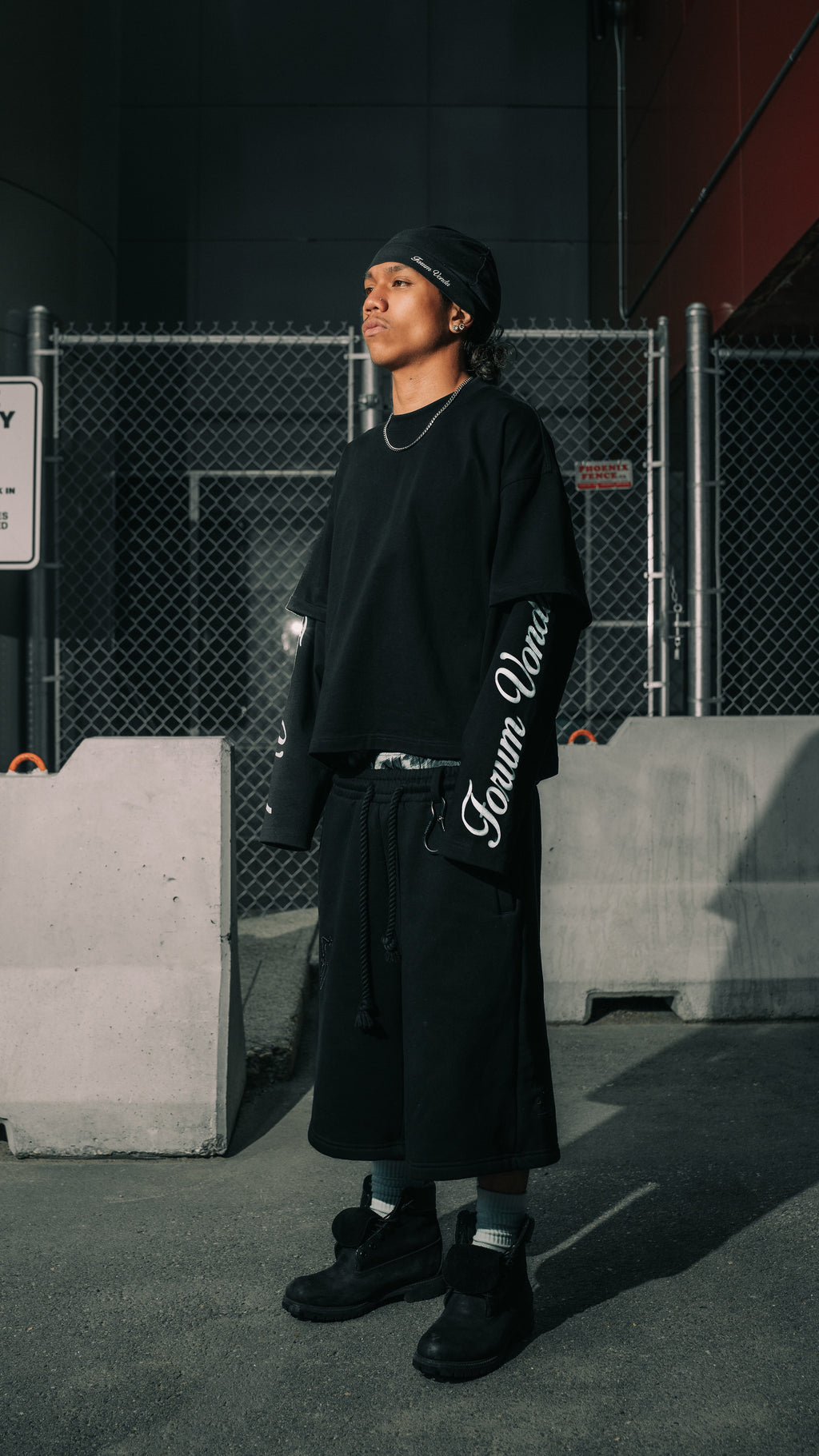 Onyx Long-Sleeve